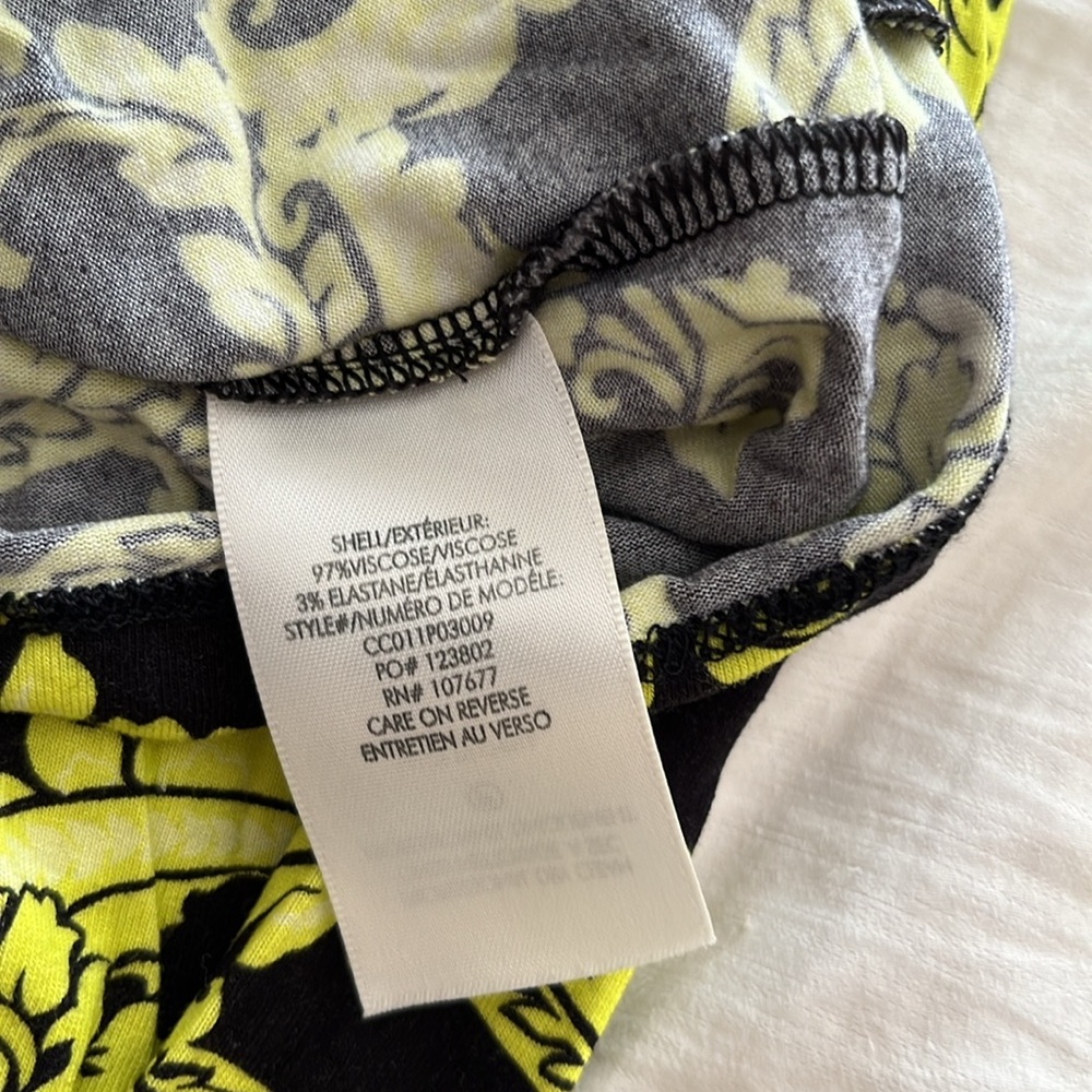 Alice and Olivia Delaina turtleneck size L great condition - Picture 4 of 5